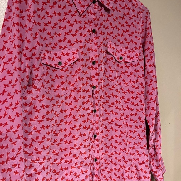 Vintage Fossil Women's 100% Silk Button Up Shirt Pink/Red Bird Print Sz. Medium - Picture 3 of 8